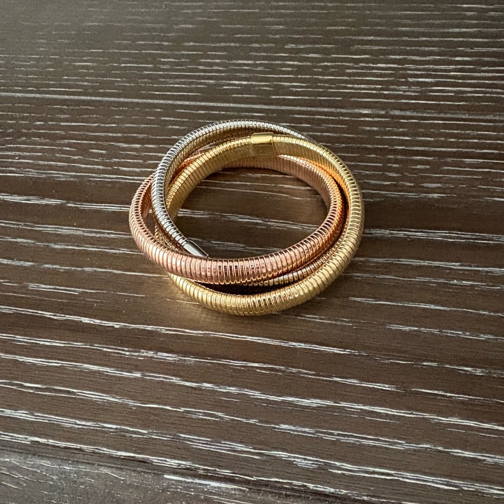 Elegant Tri-Color Coil Bracelet